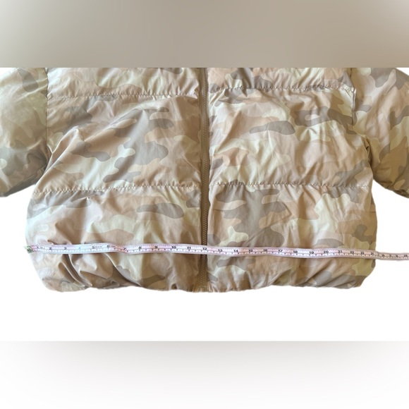 Fabletics Women's Wander Tan Camo Cropped Puffer Jacket Size XXL High Collar - Picture 11 of 16
